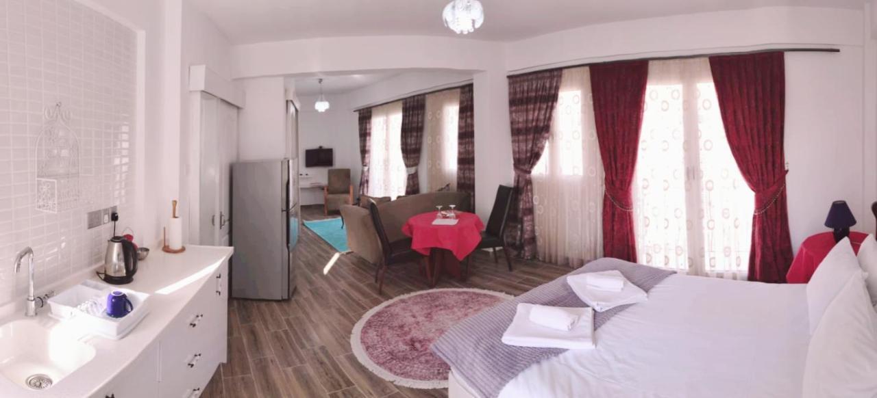 Malia Holiday Let Фамагуста Екстер'єр фото